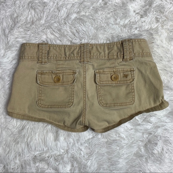 Abercrombie Khaki Shorts Size 00 - Picture 5 of 6